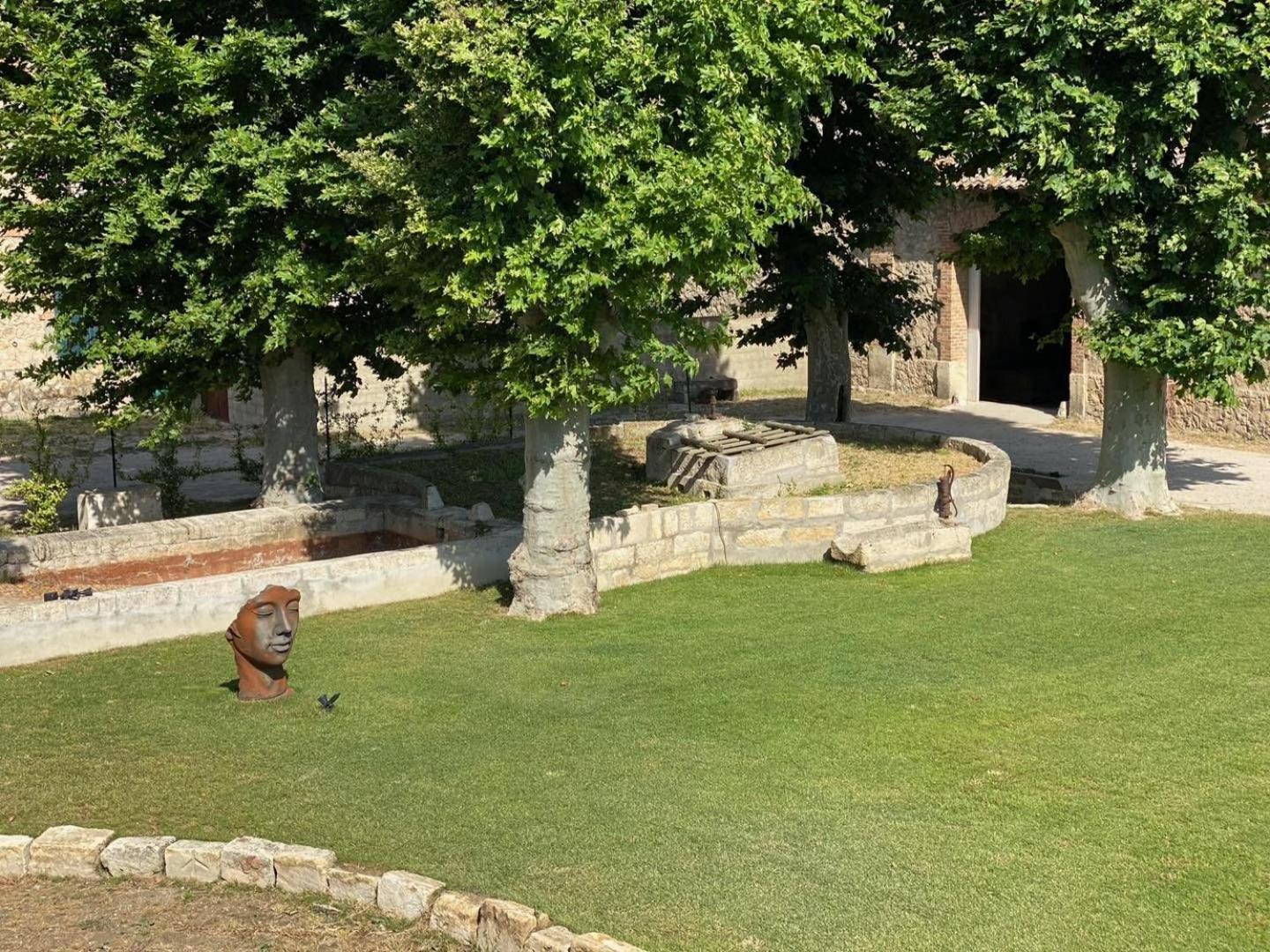 Mas De Bonnafoux Villa Beaucaire  Exterior photo