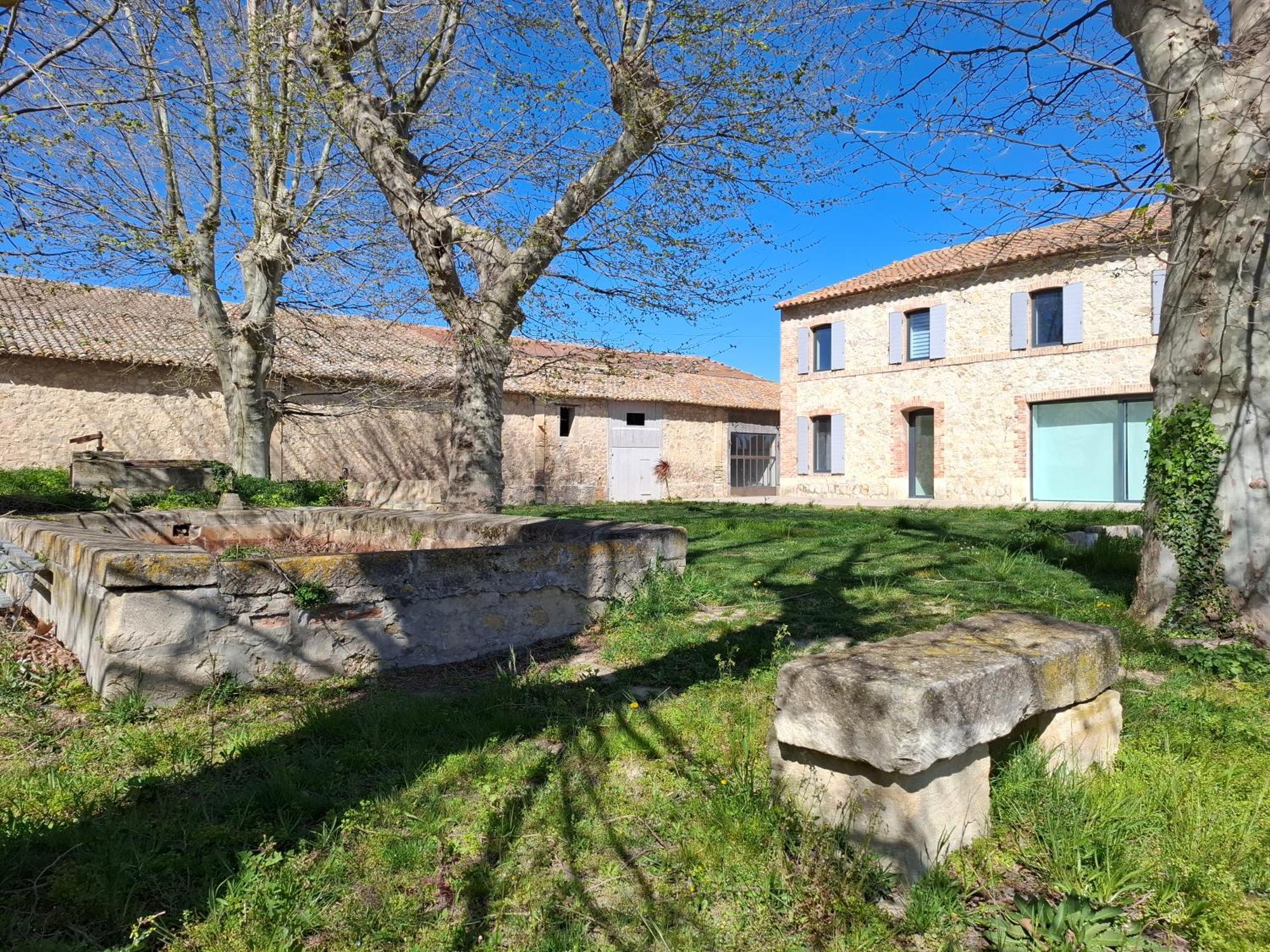 Mas De Bonnafoux Villa Beaucaire  Exterior photo